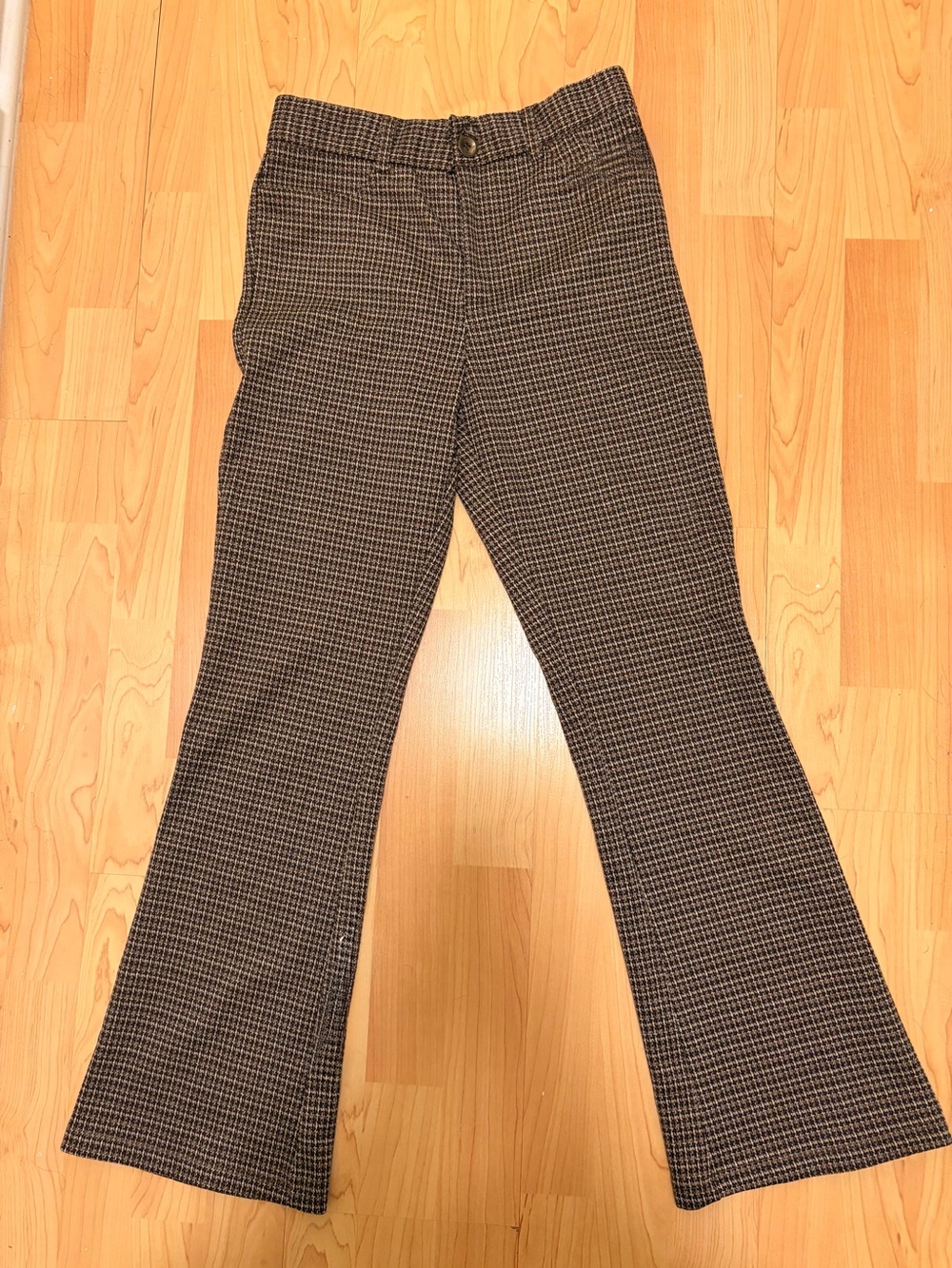 Women’s Black & White Houndstooth Boot-Cut Pants